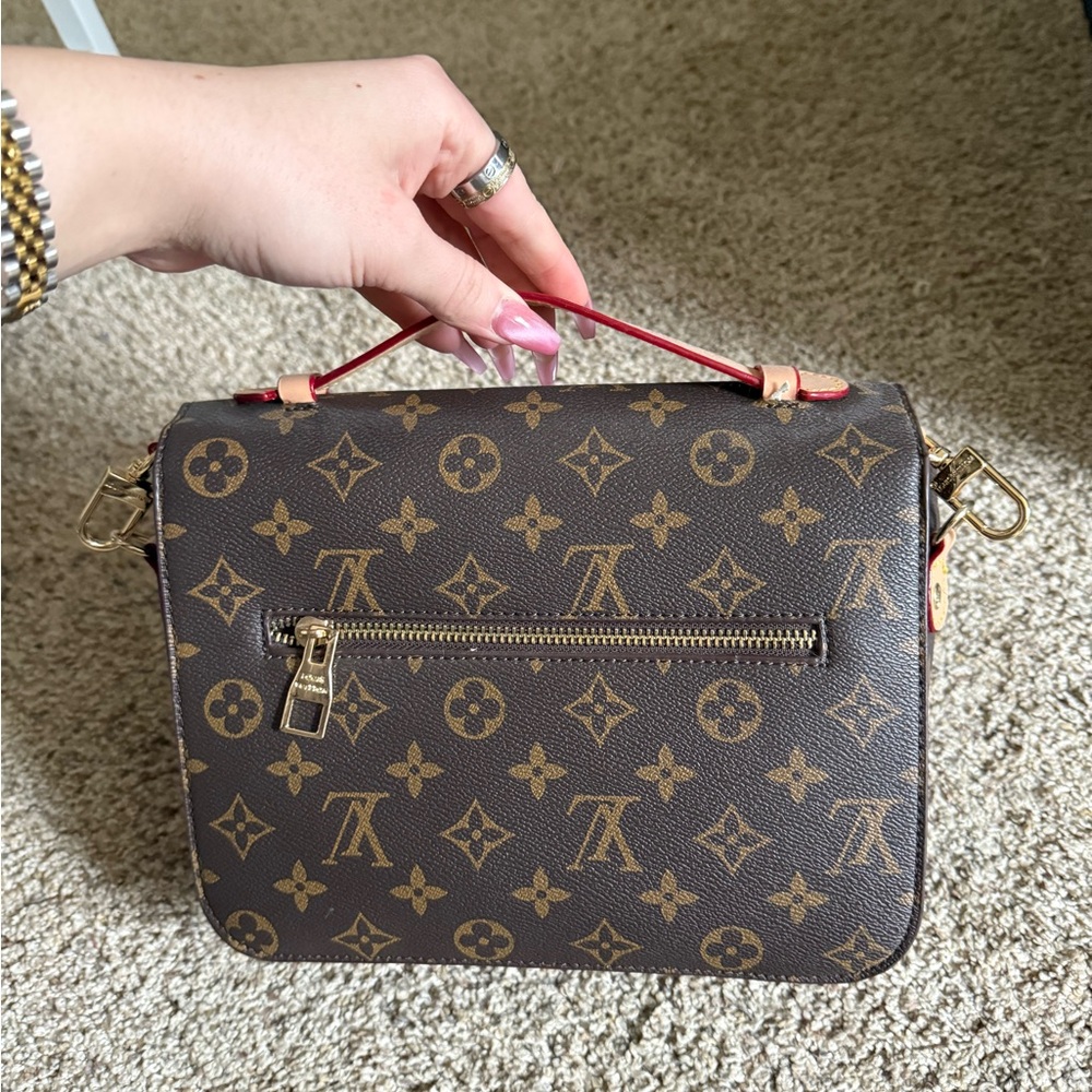 Lv Monogram Bag - image 2
